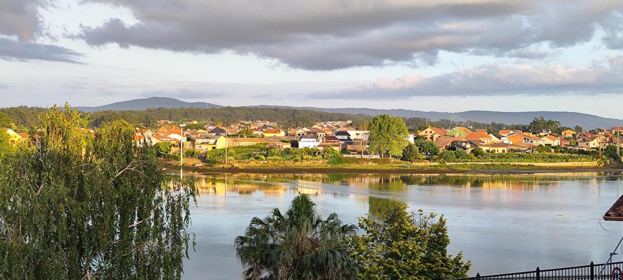 Apartamento El Rincon De Elia, Haz Realidad Tu Sueno De Vivir Con Vistas Al Mar Villanueva De Arosa Exterior photo